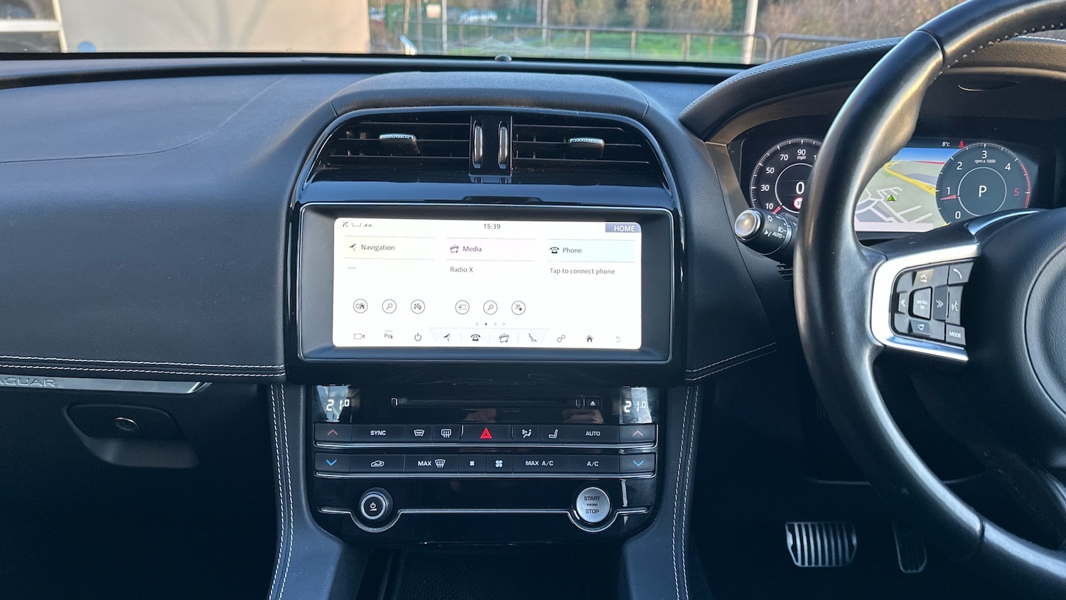 Used Jaguar F-Pace 2019 for sale - 76835336: Photo 14