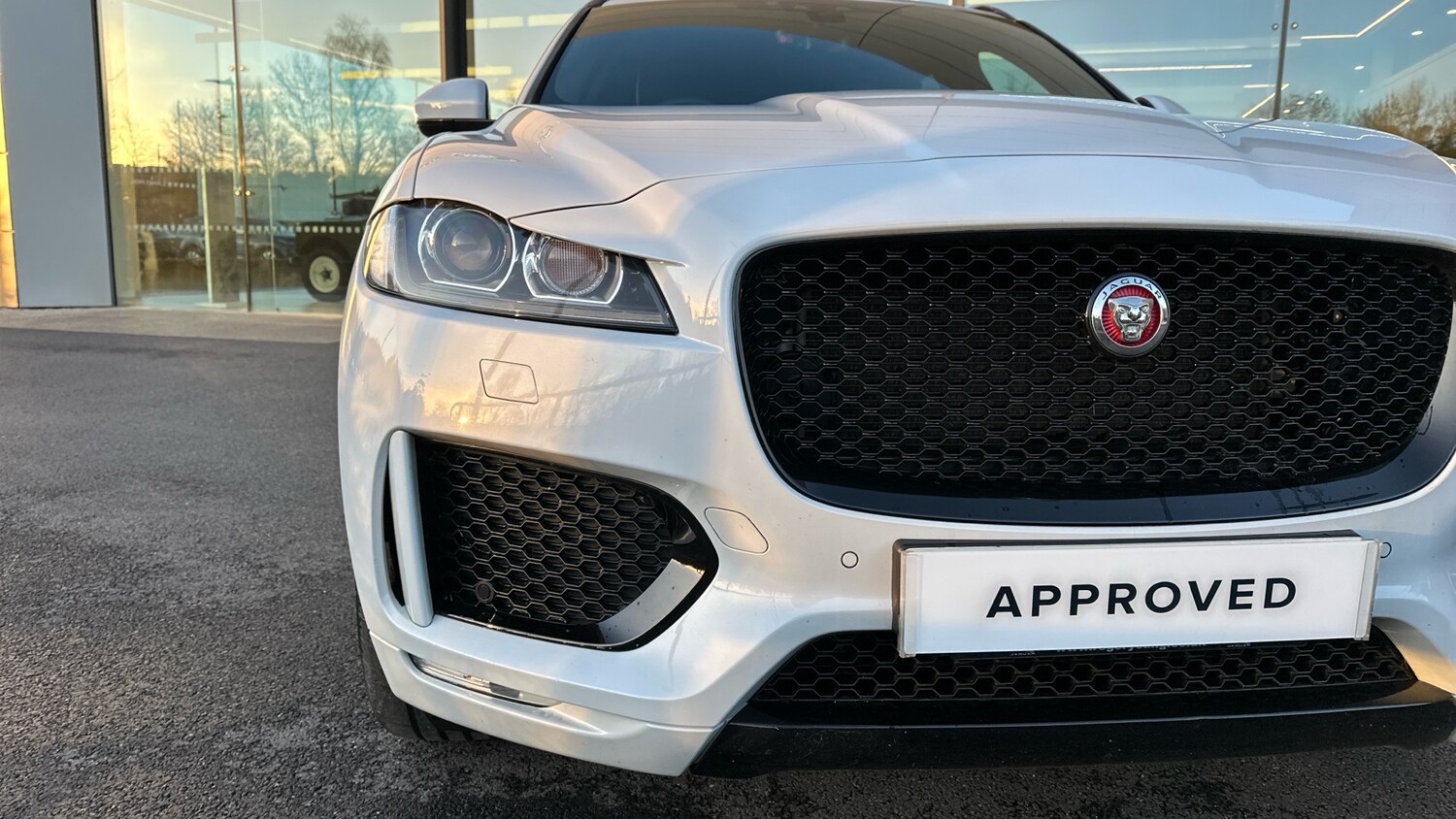 Used Jaguar F-Pace 2019 for sale - 76835336: Photo 20