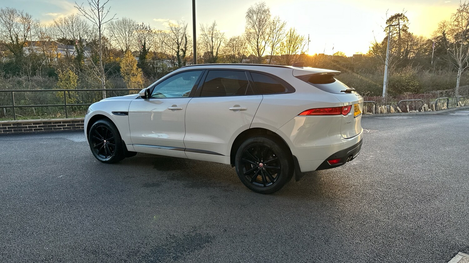 Used Jaguar F-Pace 2019 for sale - 76835336: Photo 24