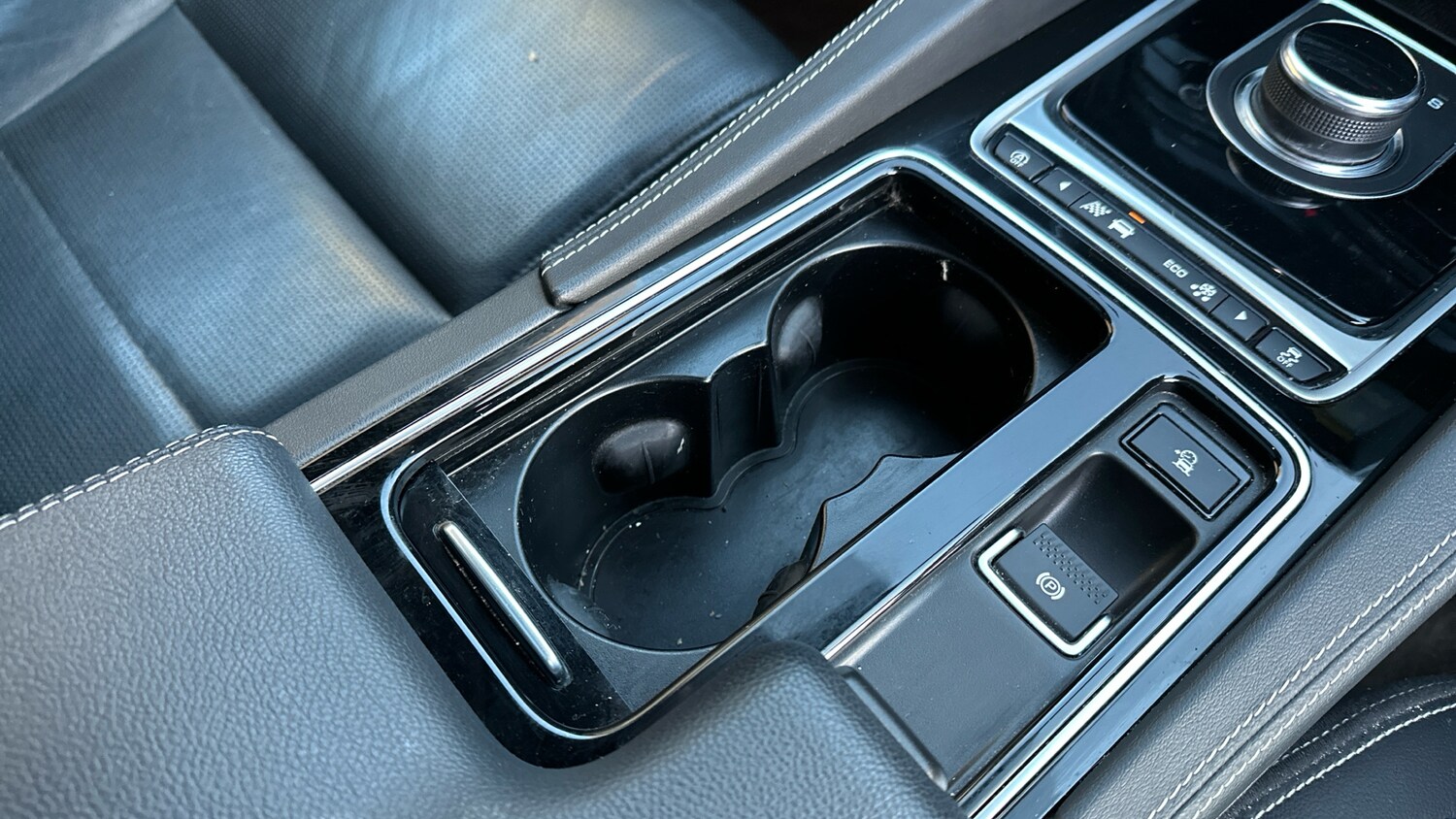 Used Jaguar F-Pace 2019 for sale - 76835336: Photo 41