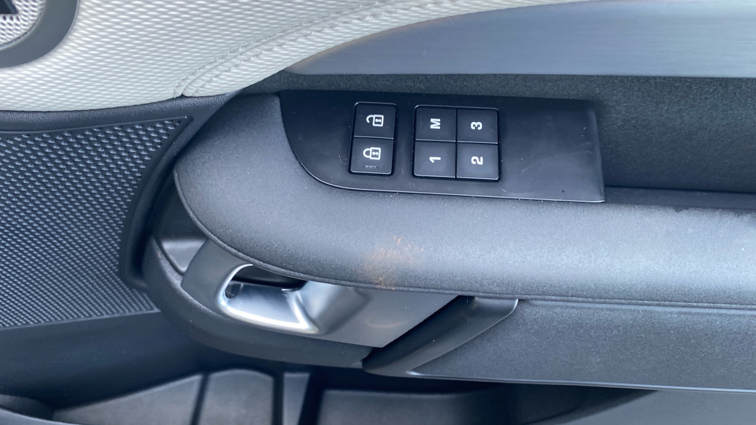 Used Land Rover Discovery 2021 for sale - 77545677: Photo 28