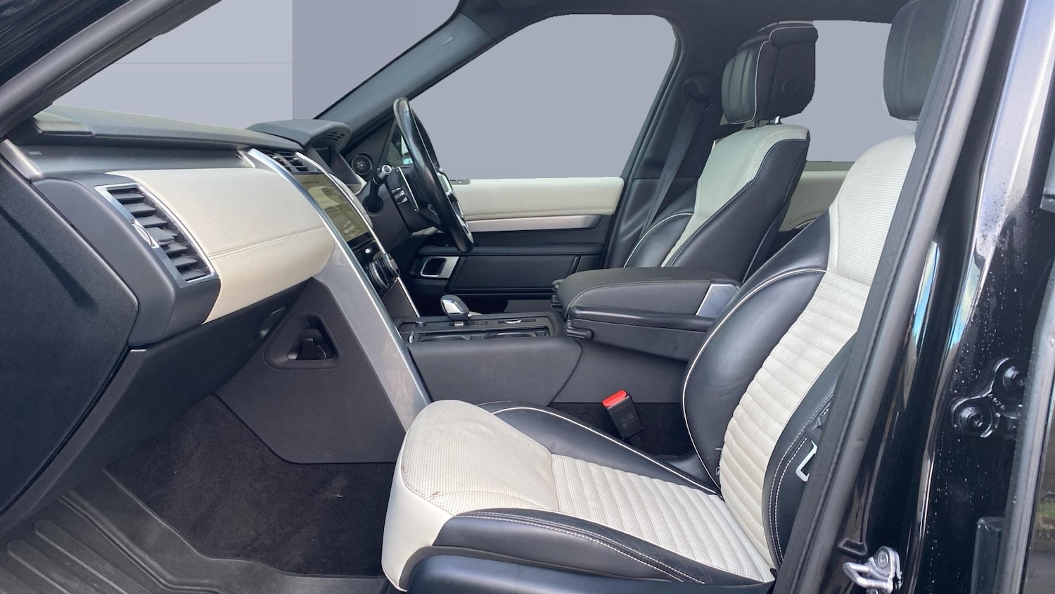 Used Land Rover Discovery 2021 for sale - 77545677: Photo 3