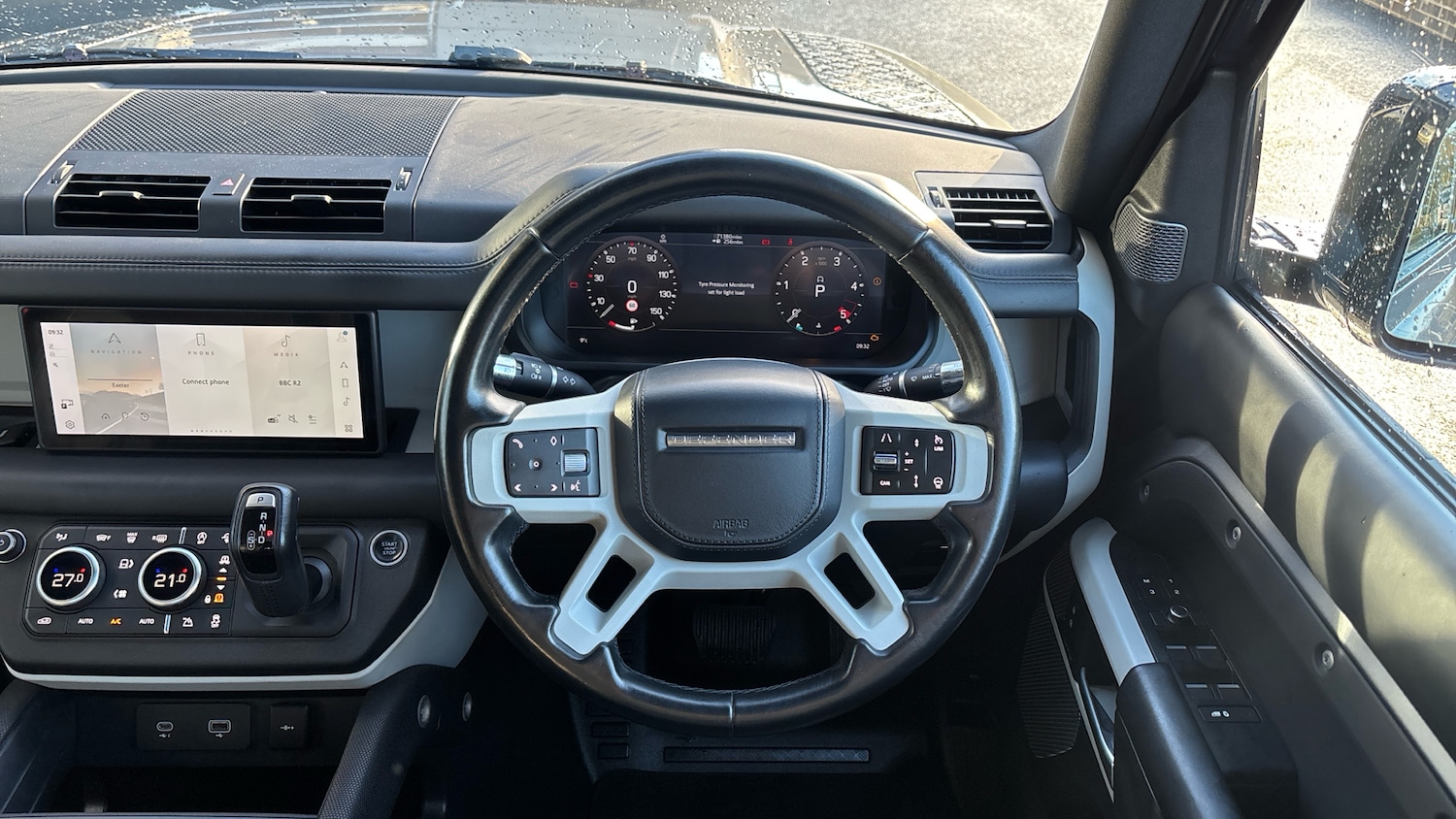 Used Land Rover Defender 2021 for sale - 76862254: Photo 15