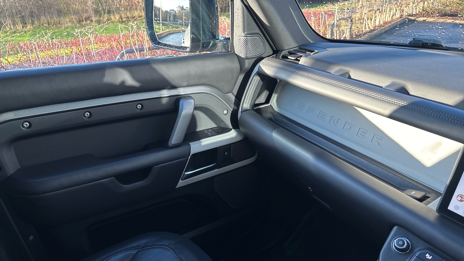 Used Land Rover Defender 2021 for sale - 76862254: Photo 47