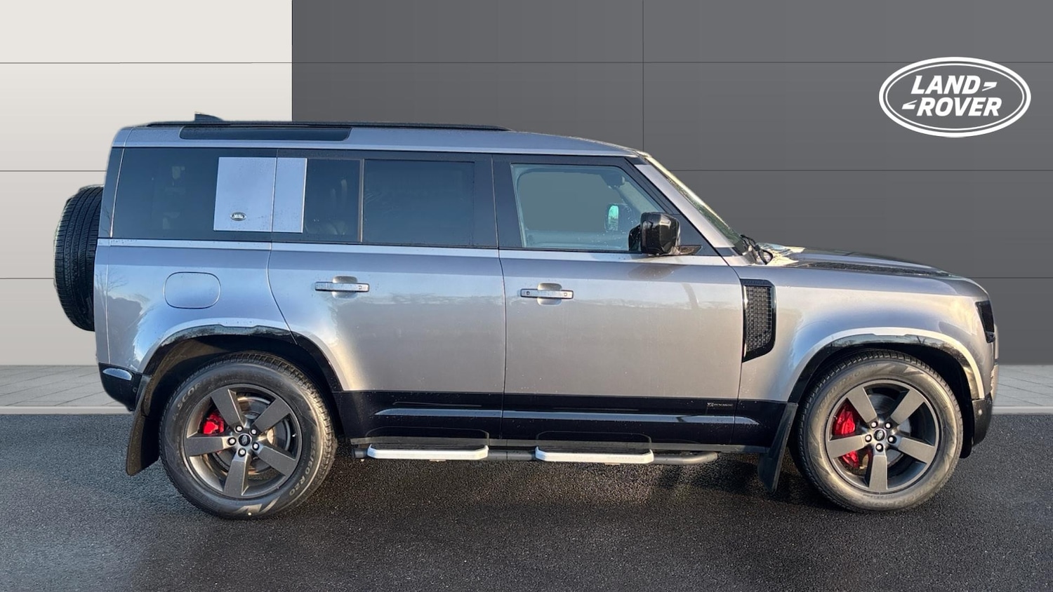 Used Land Rover Defender 2021 for sale - 76862254: Photo 5