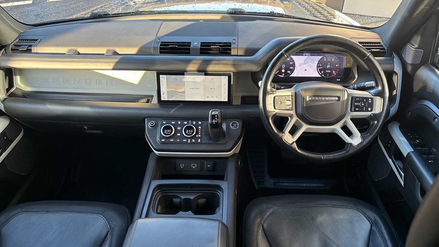 Used Land Rover Defender 2021 for sale - 76862254: Photo 9