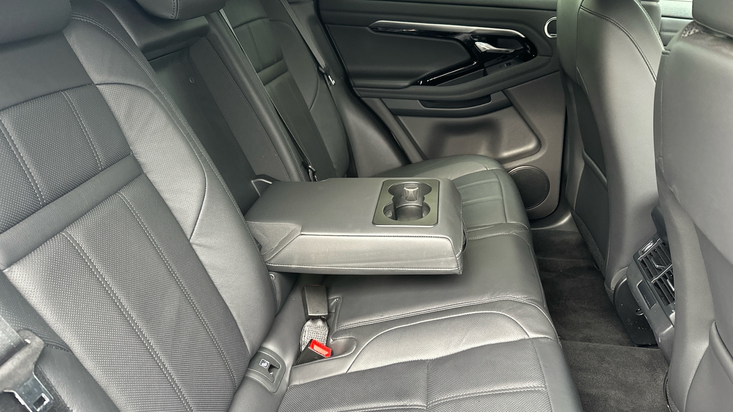 Used Land Rover Range Rover Evoque 2022 for sale - 76299721: Photo 32