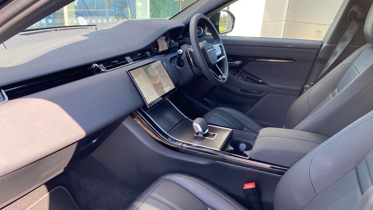 Used Land Rover Range Rover Evoque 2025 for sale - 78190891: Photo 37