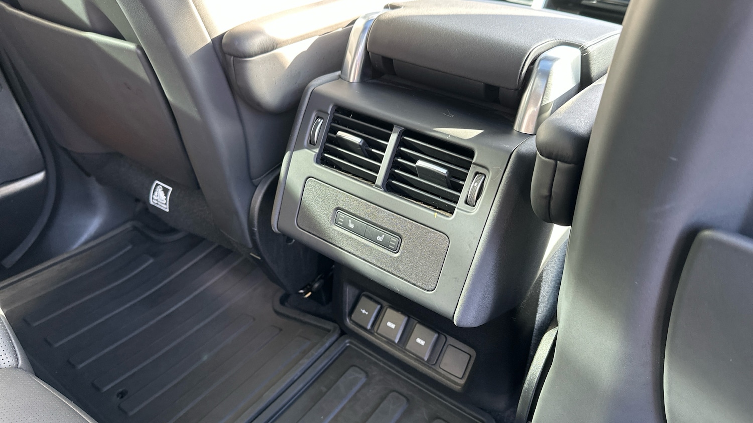 Used Land Rover Discovery 2023 for sale - 77567624: Photo 18