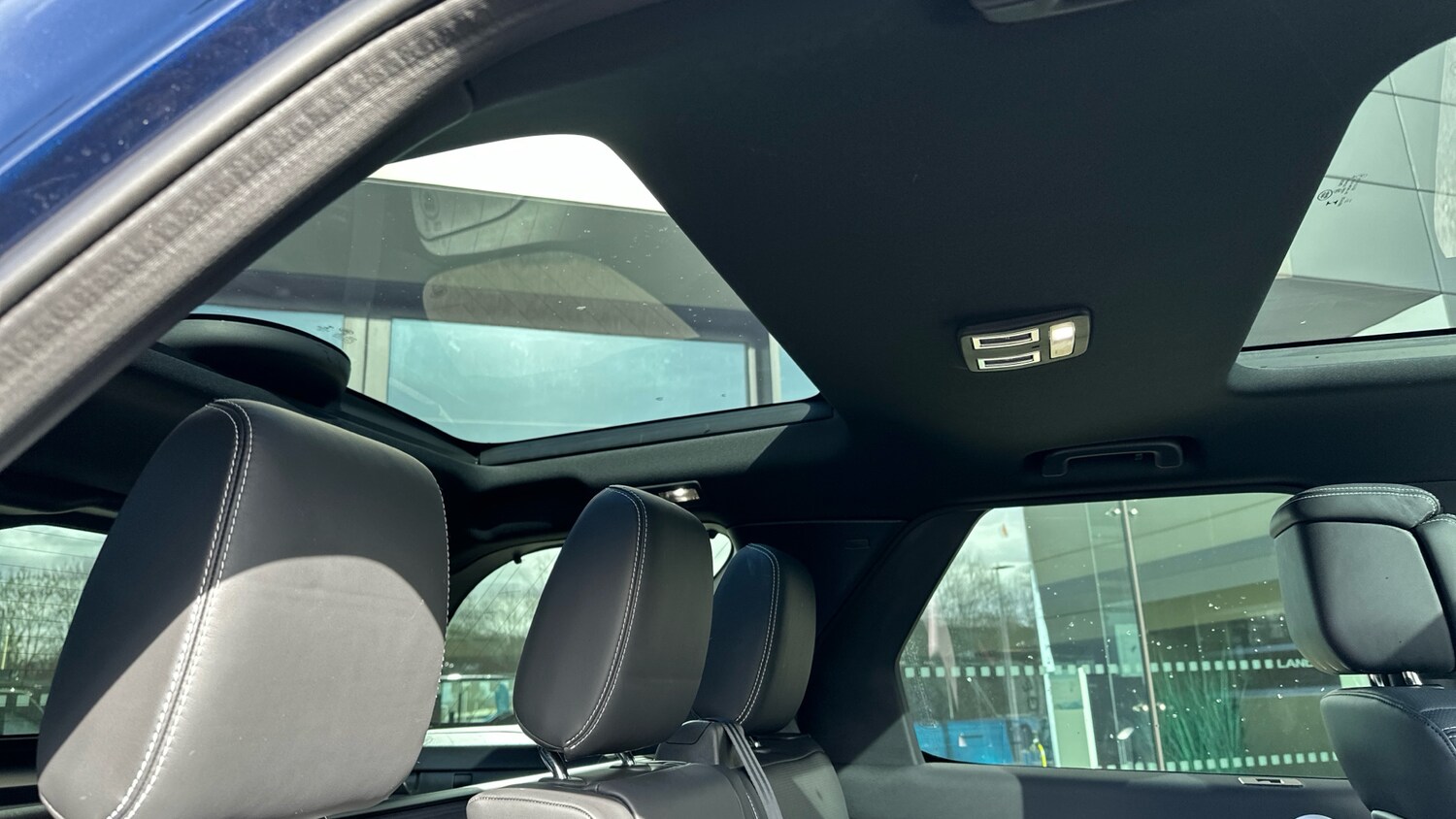 Used Land Rover Discovery 2023 for sale - 77567624: Photo 33