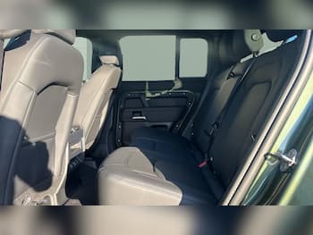 Used Land Rover Defender 2026 for sale - 79637990: Photo