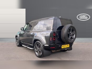 Used Land Rover Defender 2023 for sale - 78155258: Photo