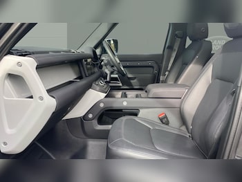 Used Land Rover Defender 2023 for sale - 78155258: Photo