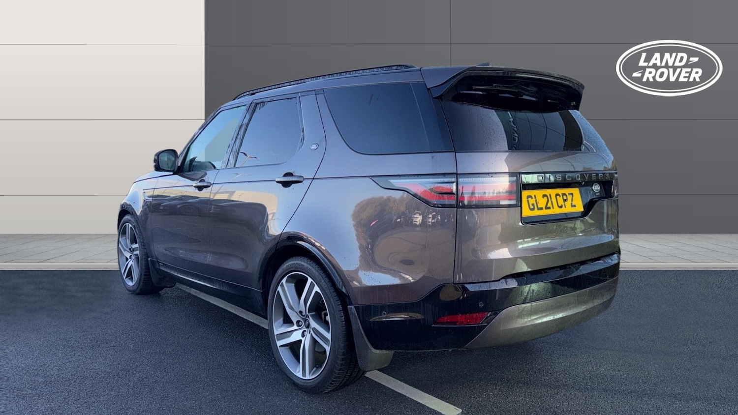 Used Land Rover Discovery 2021 for sale - 76532072: Photo 2