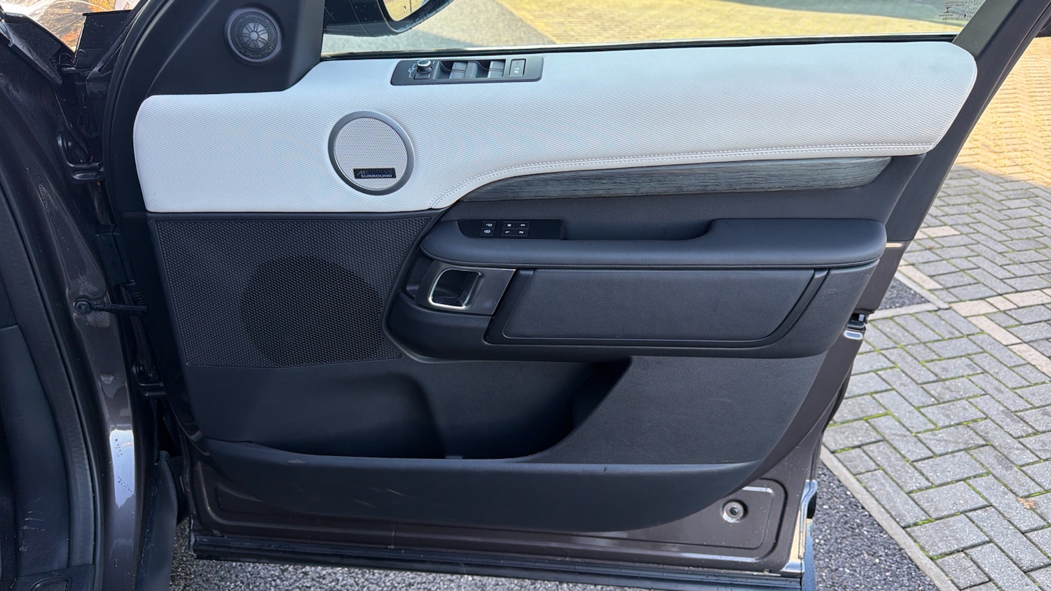 Used Land Rover Discovery 2021 for sale - 76532072: Photo 28