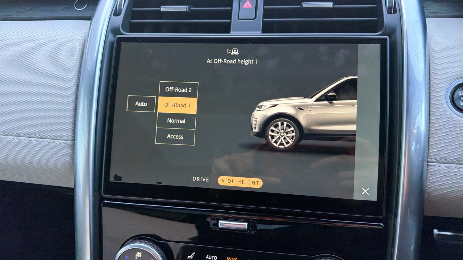 Used Land Rover Discovery 2021 for sale - 76532072: Photo 39