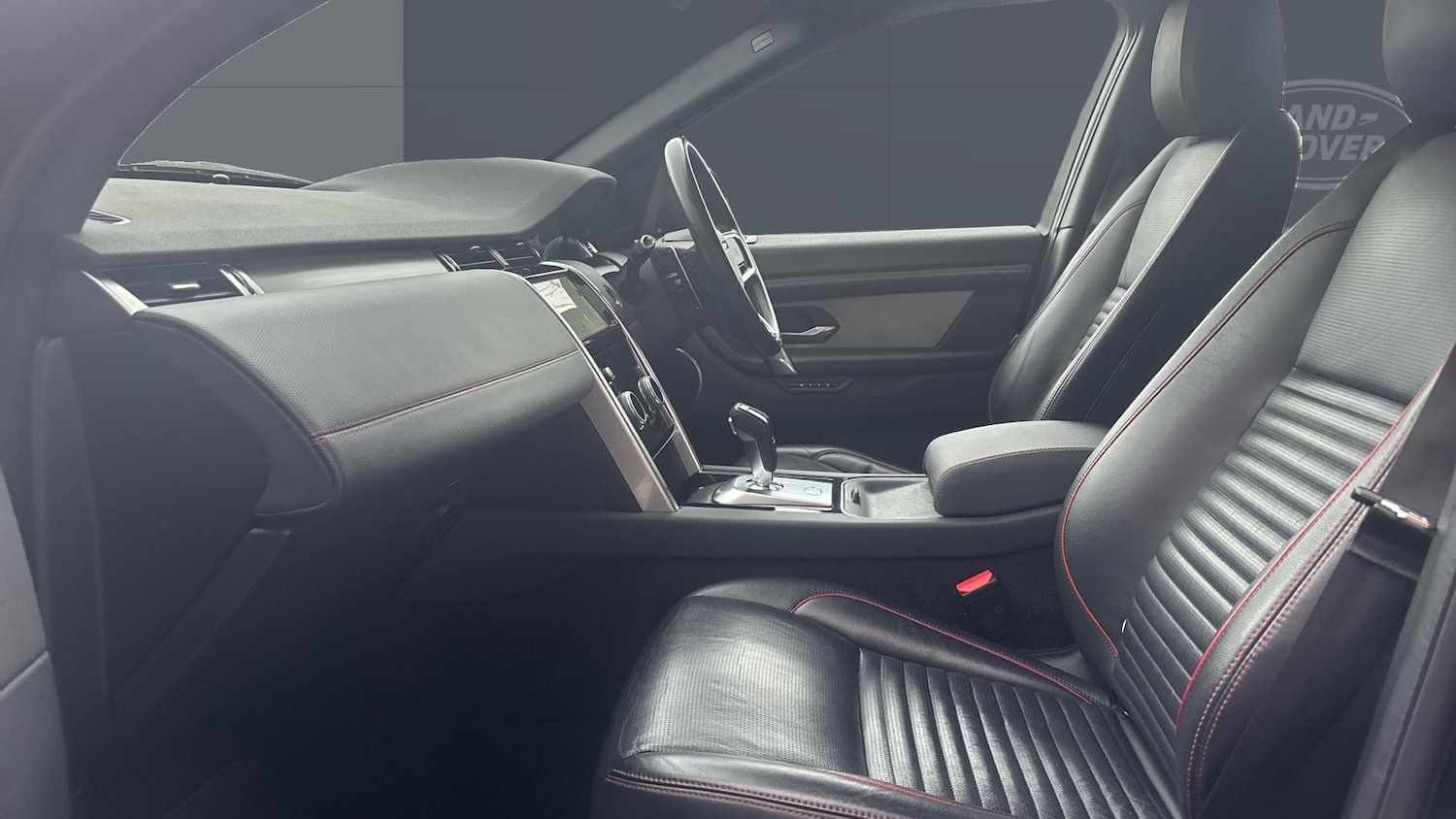 Used Land Rover Discovery Sport 2021 for sale - 77834248: Photo 3