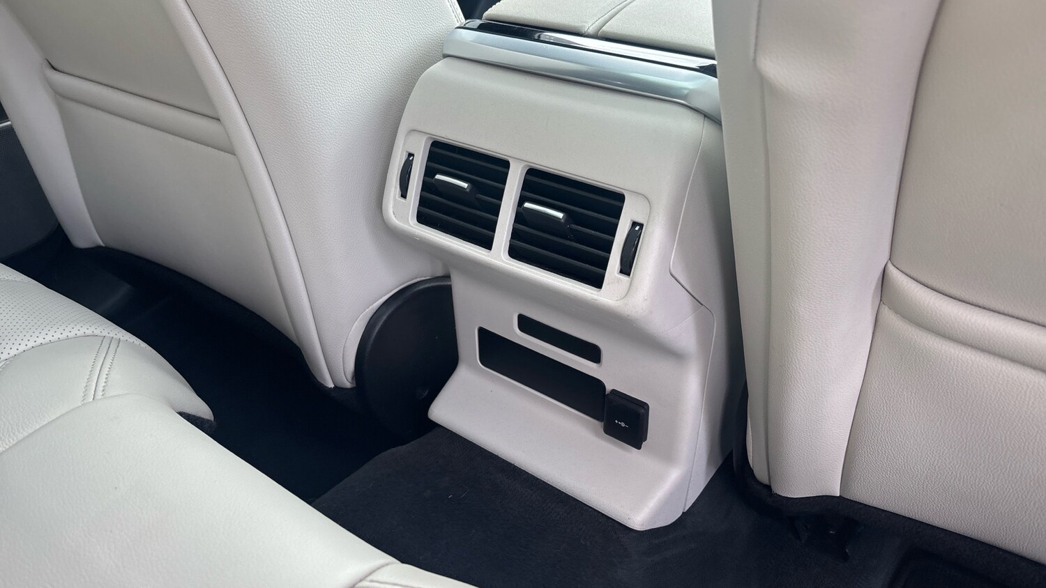 Used Land Rover Range Rover Velar 2023 for sale - 77584393: Photo 18