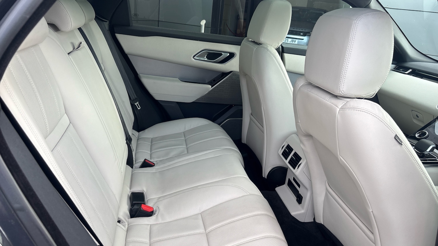 Used Land Rover Range Rover Velar 2023 for sale - 77584393: Photo 33