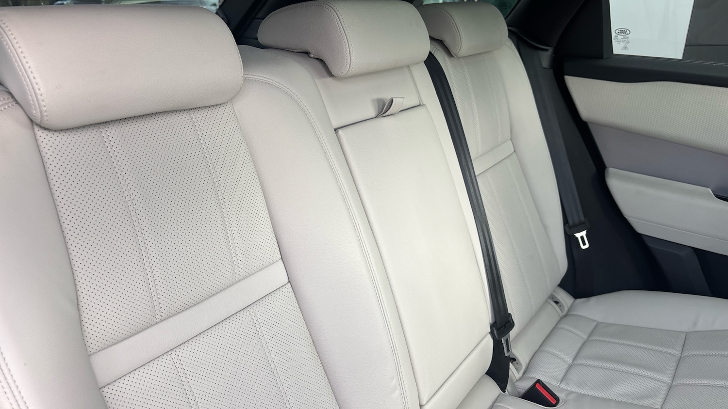 Used Land Rover Range Rover Velar 2023 for sale - 77584393: Photo 34