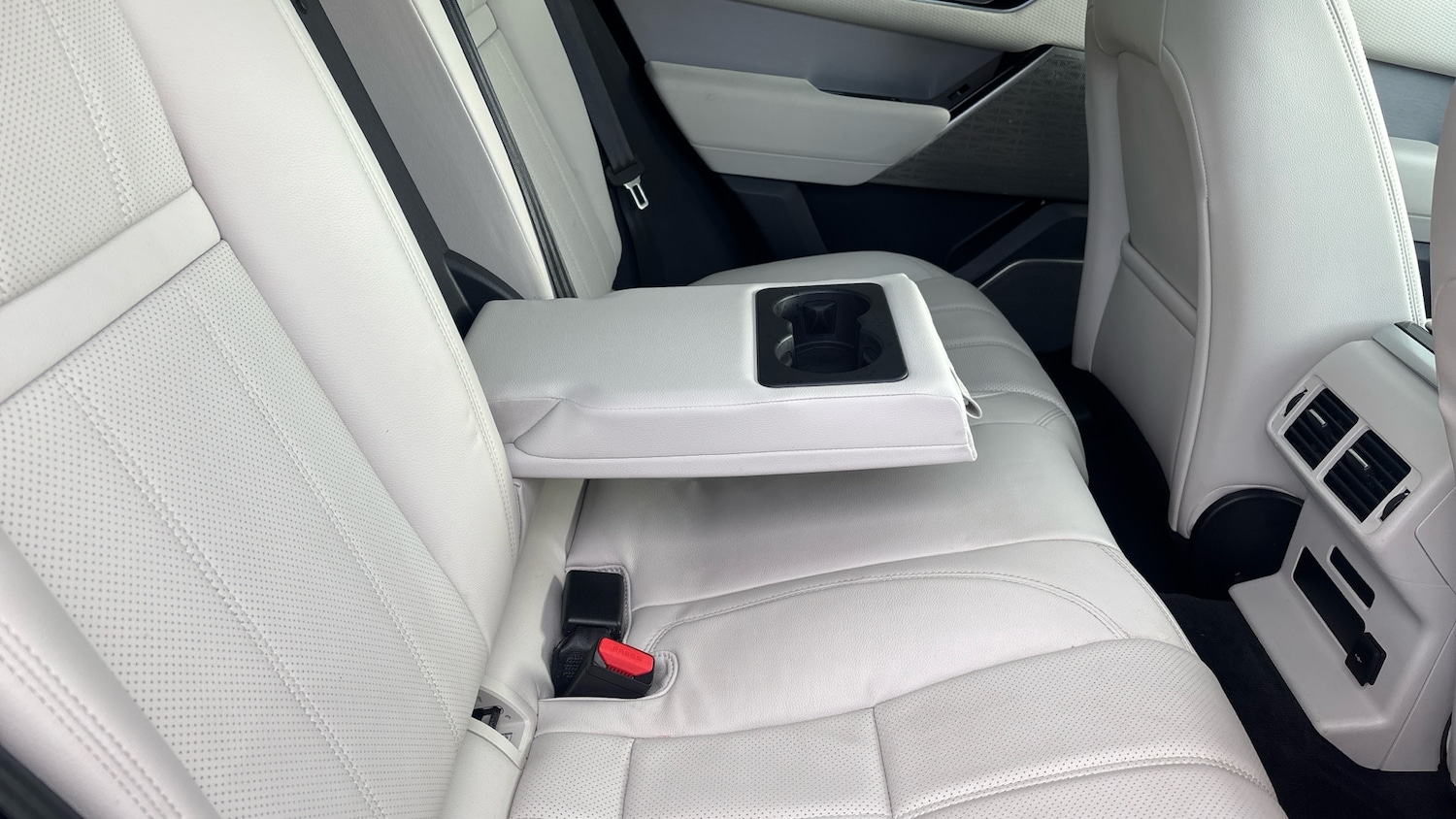 Used Land Rover Range Rover Velar 2023 for sale - 77584393: Photo 35