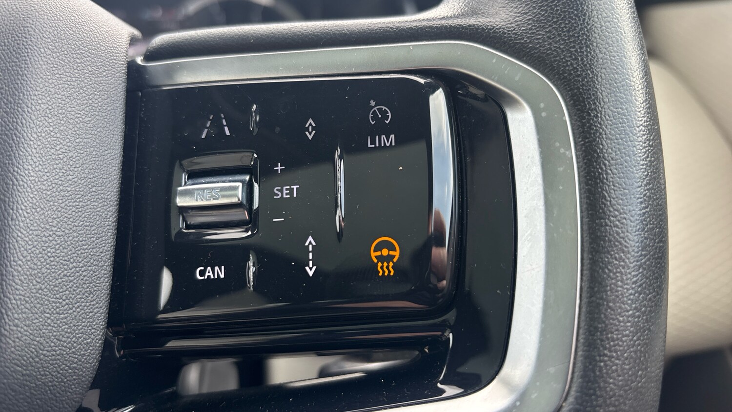 Used Land Rover Range Rover Velar 2023 for sale - 77584393: Photo 47