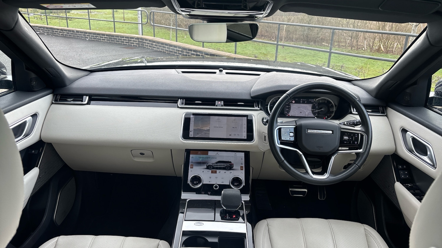 Used Land Rover Range Rover Velar 2023 for sale - 77584393: Photo 9