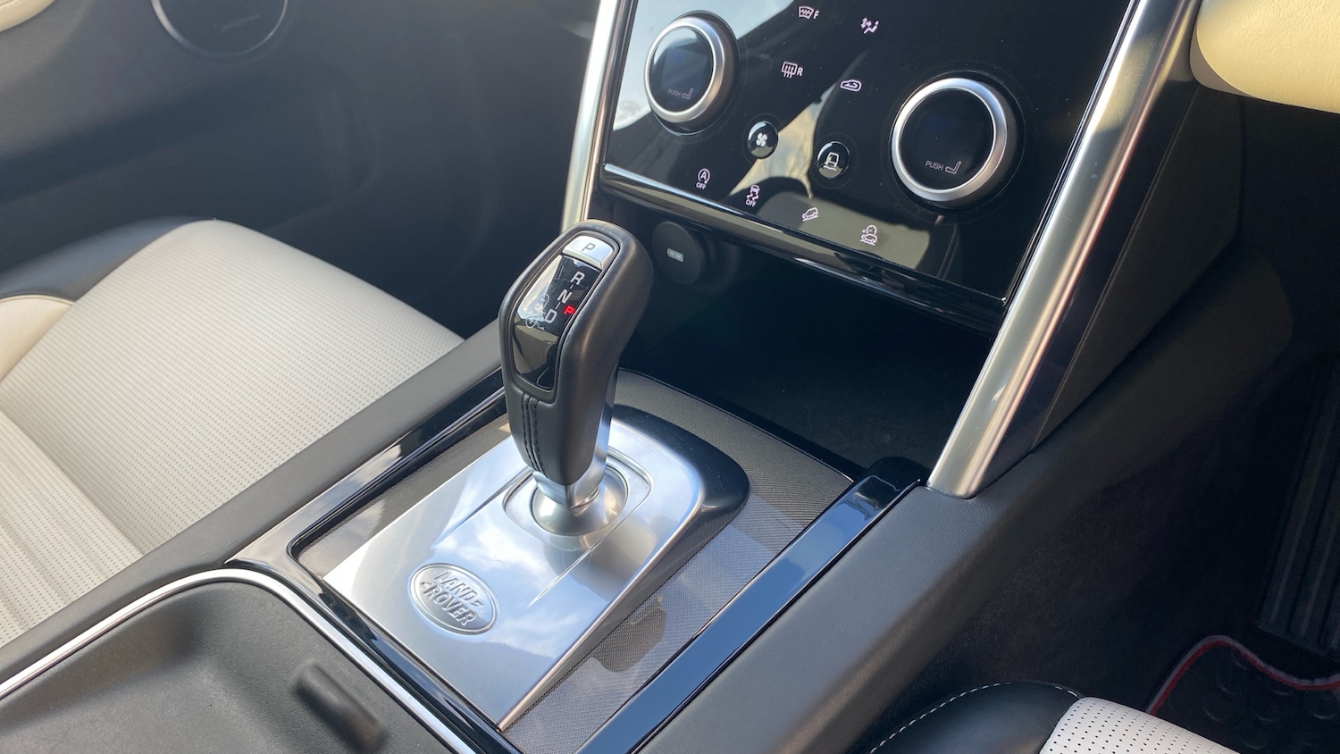 Used Land Rover Discovery Sport 2019 for sale - 77071369: Photo 13