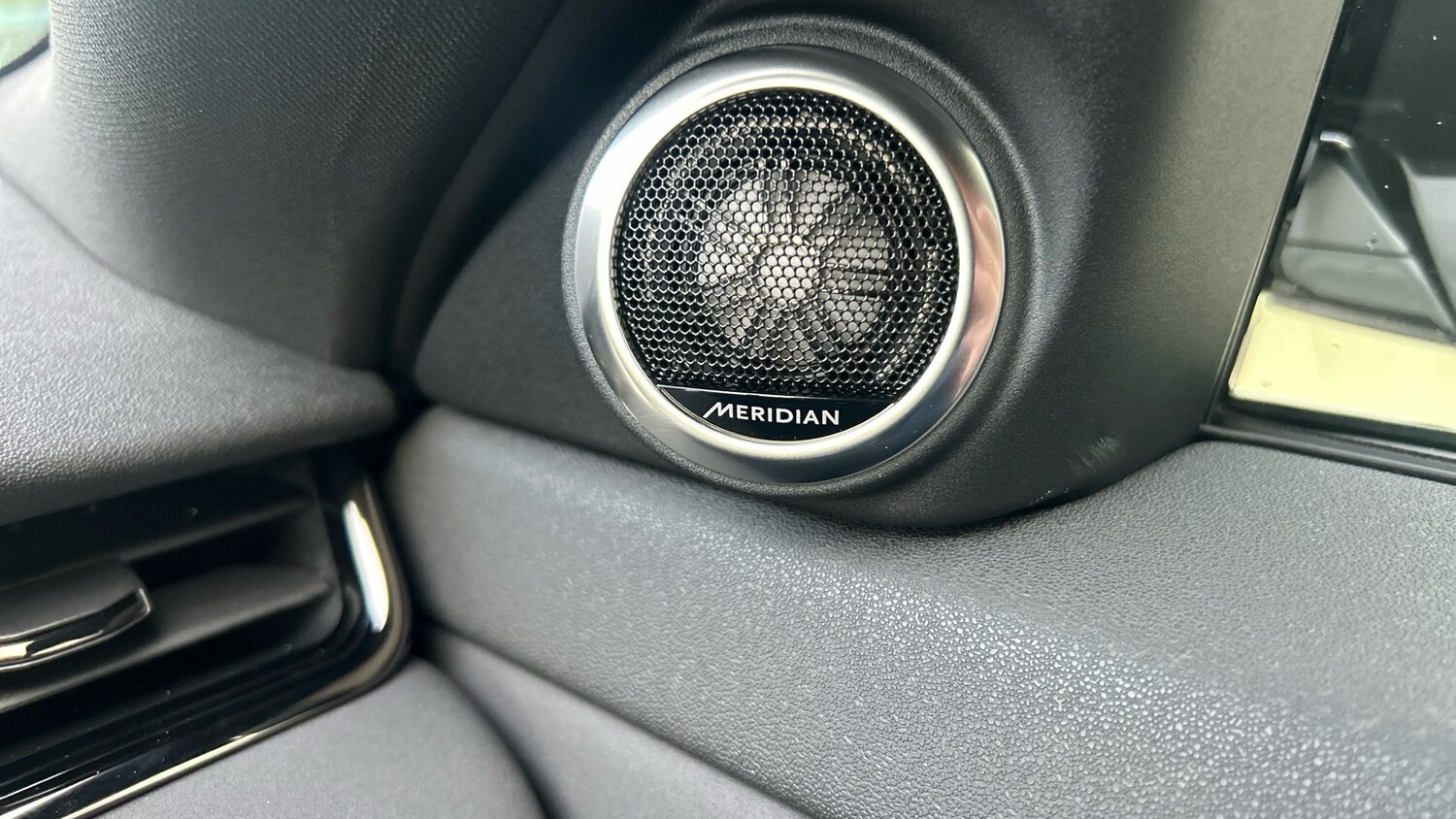 Vehicle 87