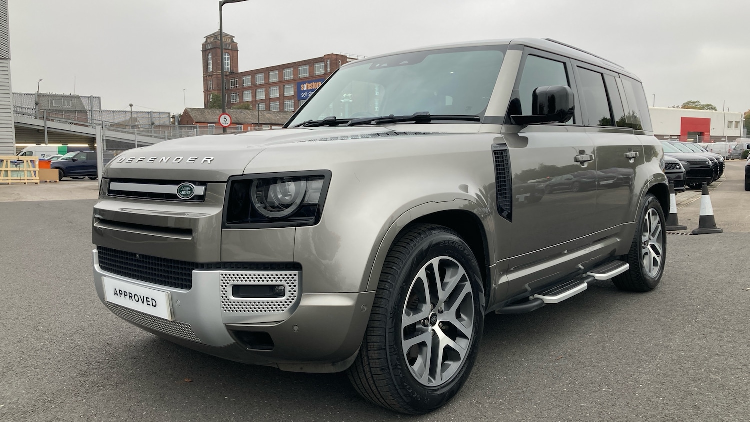 Used Land Rover Defender 2023 for sale - 77325974: Photo 29