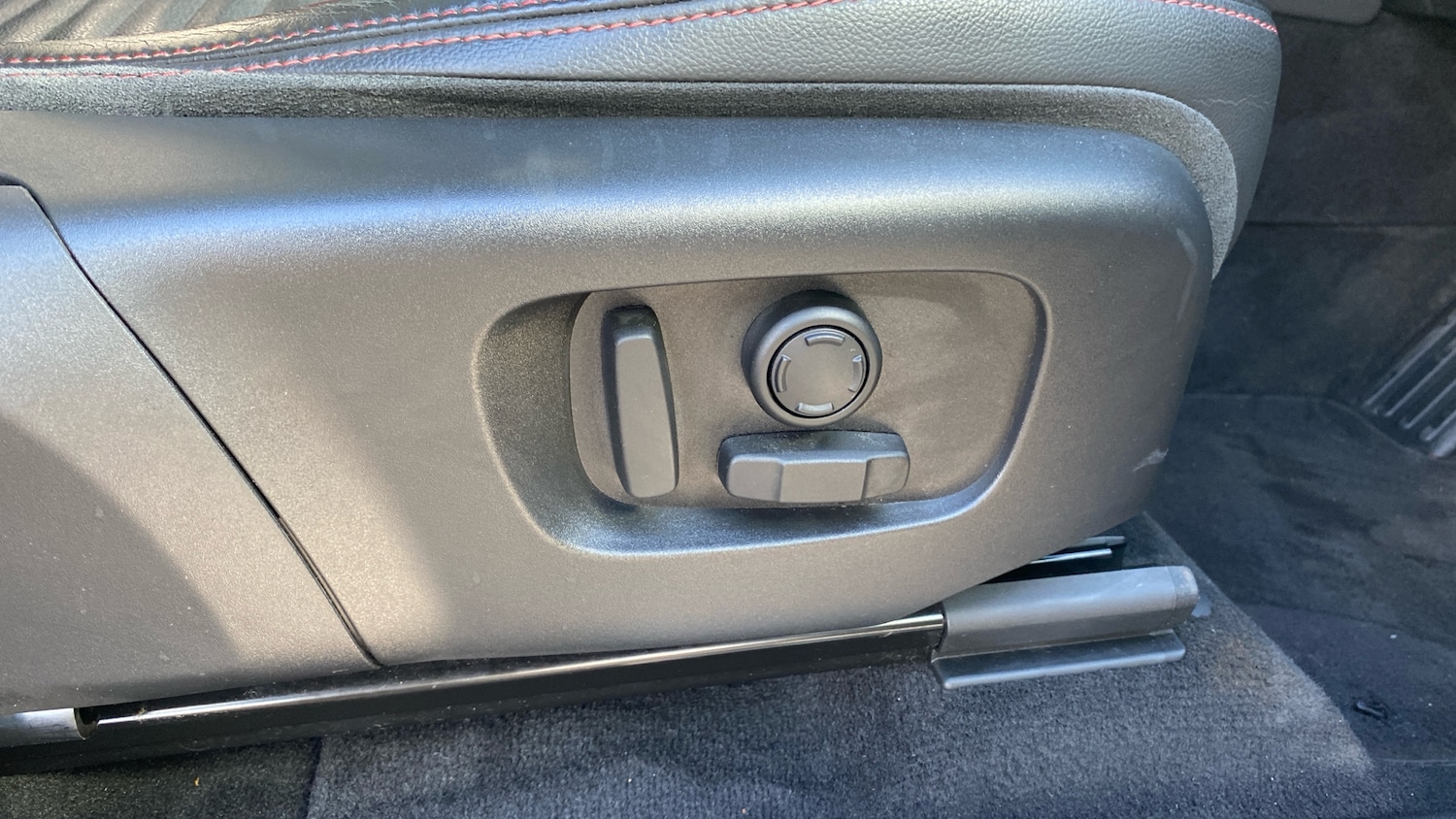 Used Land Rover Discovery Sport 2020 for sale - 77730753: Photo 40