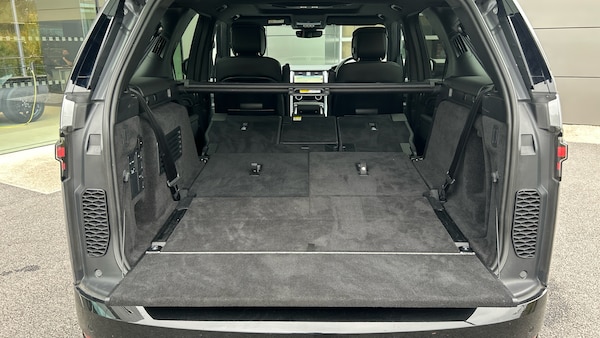 Used Land Rover Discovery 2024 for sale - 76263148: Photo 10