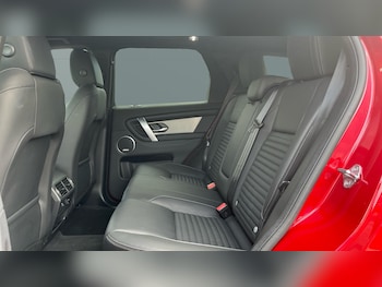 Used Land Rover Discovery Sport 2024 for sale - 76903860: Photo