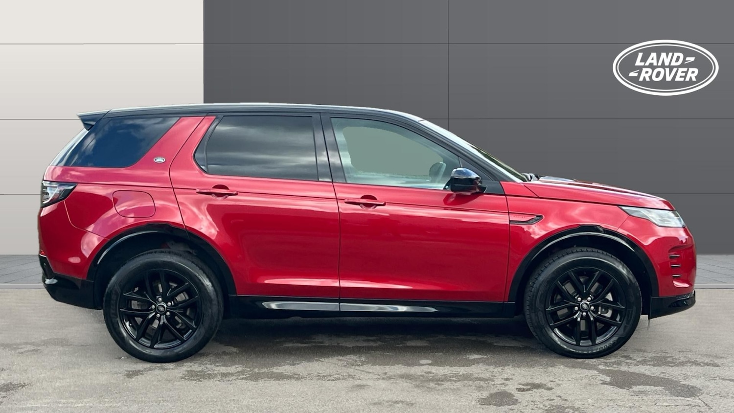 Used Land Rover Discovery Sport 2024 for sale - 76903860: Photo 5