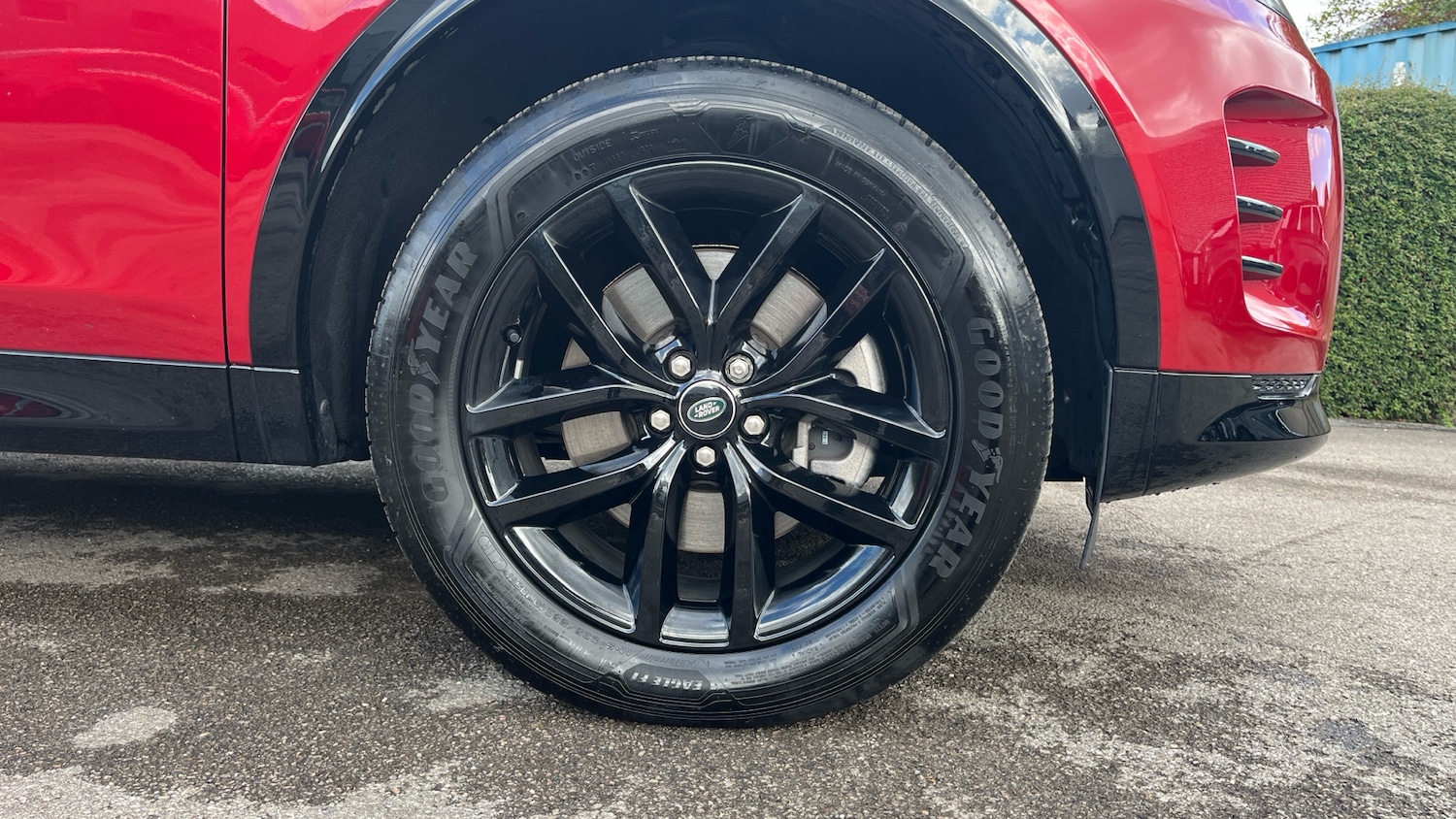 Used Land Rover Discovery Sport 2024 for sale - 76903860: Photo 8