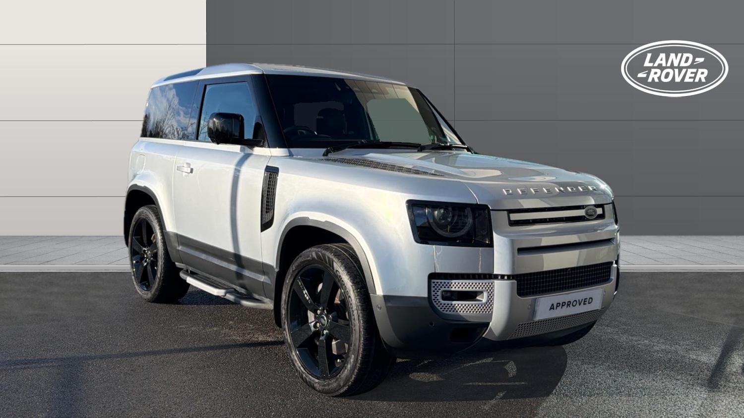 Used Land Rover Defender 2022 for sale - 76795033: Photo 1