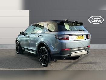 Used Land Rover Discovery Sport 2020 for sale - 76904870: Photo