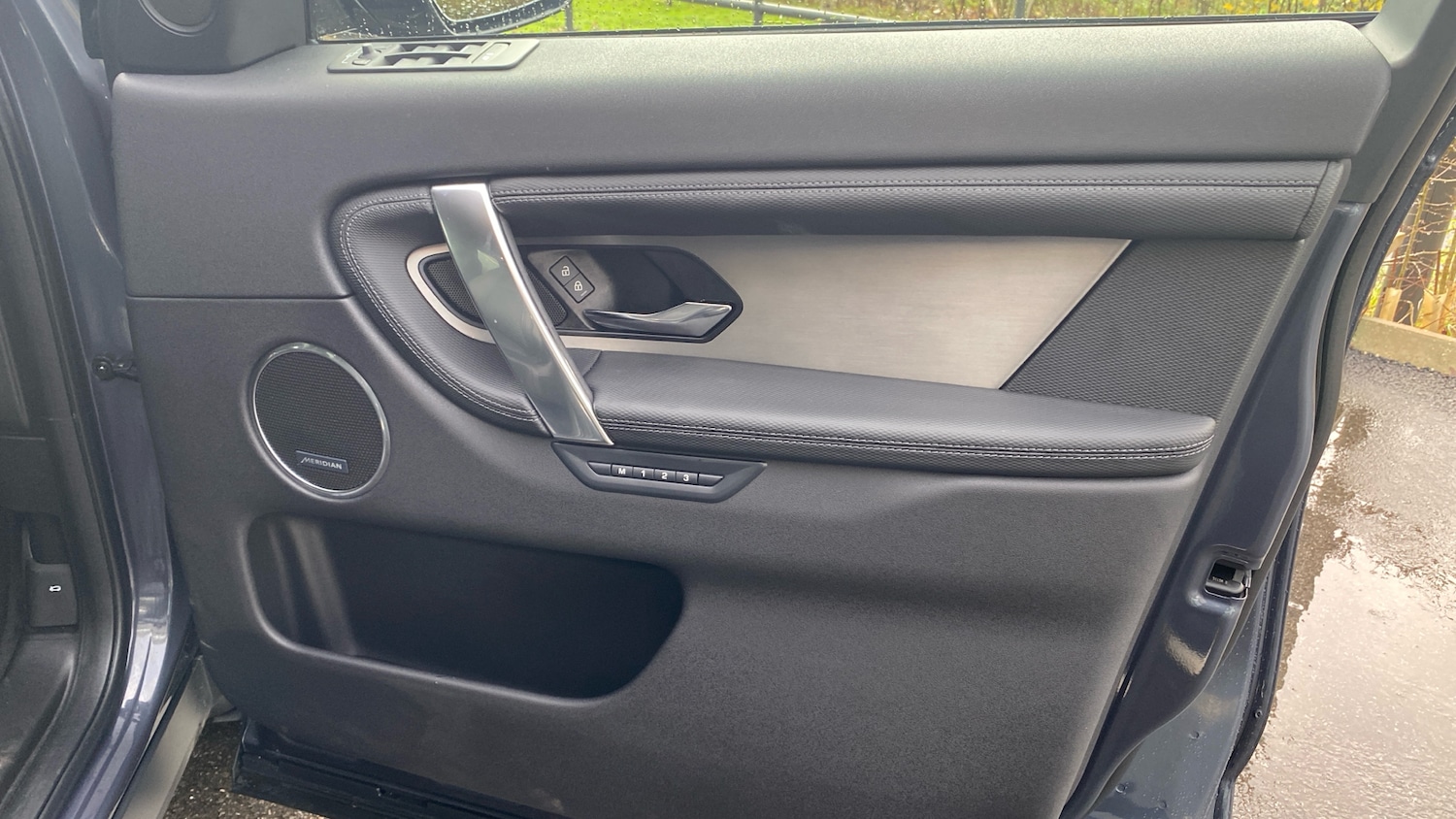 Used Land Rover Discovery Sport 2025 for sale - 77062025: Photo 30