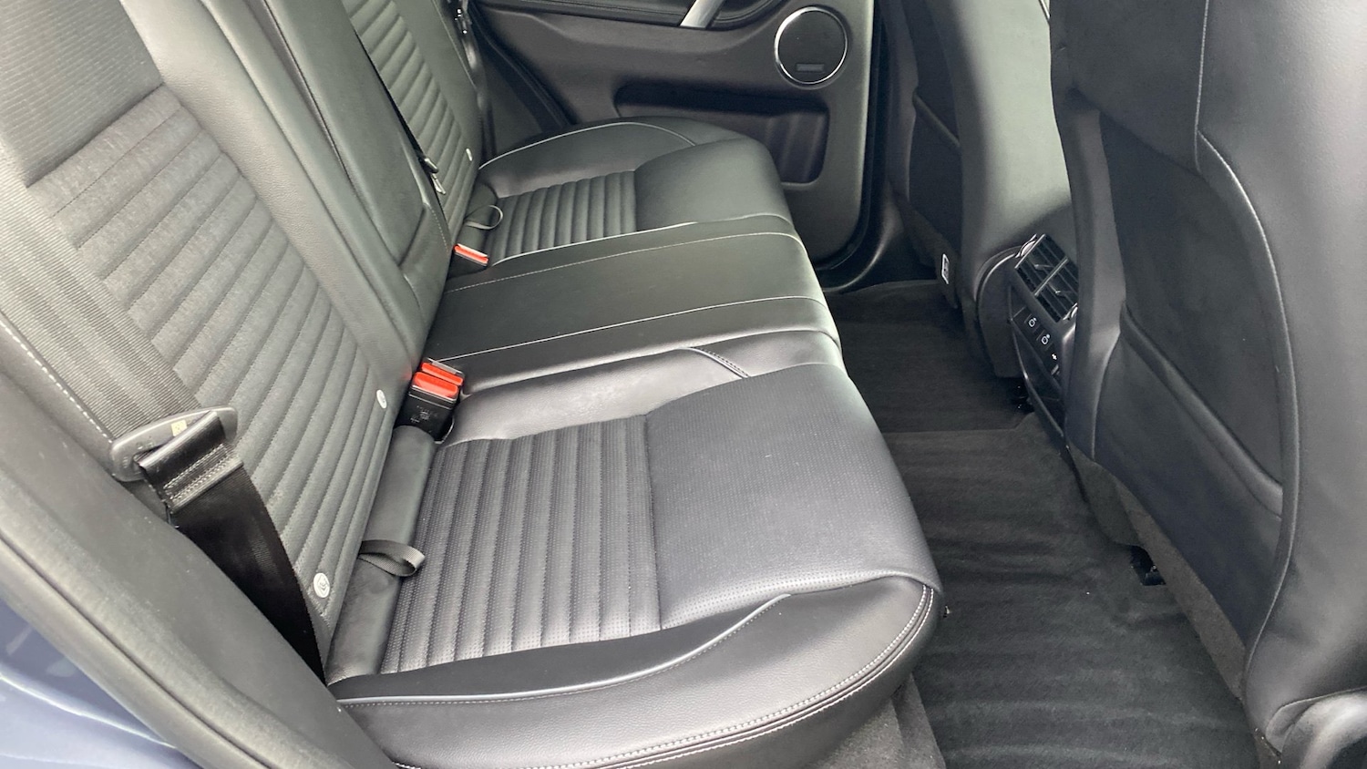 Used Land Rover Discovery Sport 2025 for sale - 77062025: Photo 34