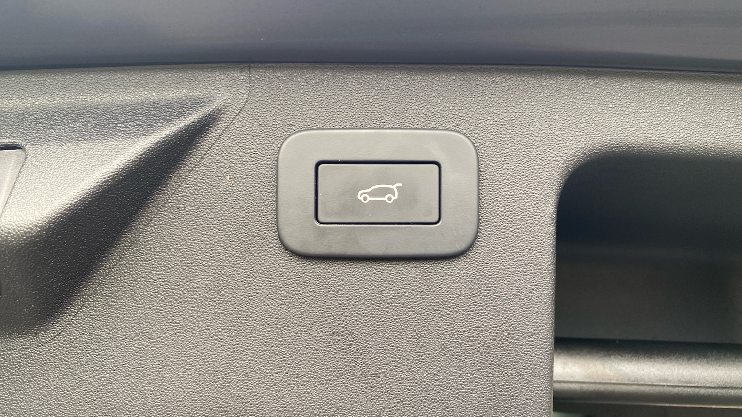 Used Land Rover Discovery Sport 2025 for sale - 77062025: Photo 42