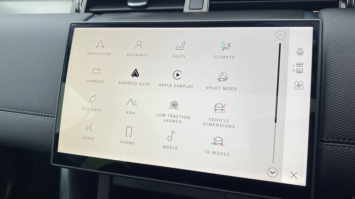 Used Land Rover Discovery Sport 2025 for sale - 77062025: Photo 44