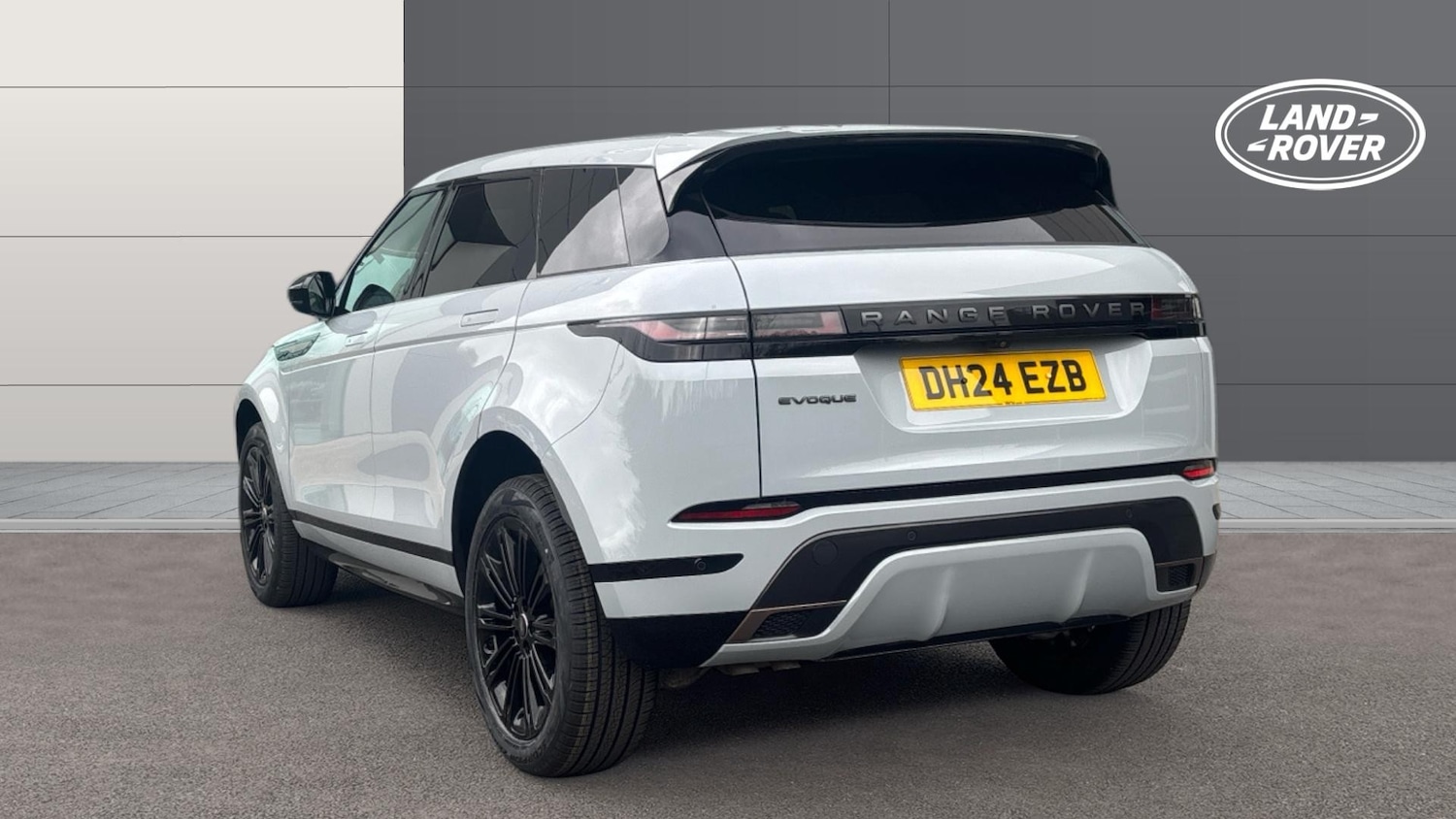 Used Land Rover Range Rover Evoque 2024 for sale - 77678596: Photo 2