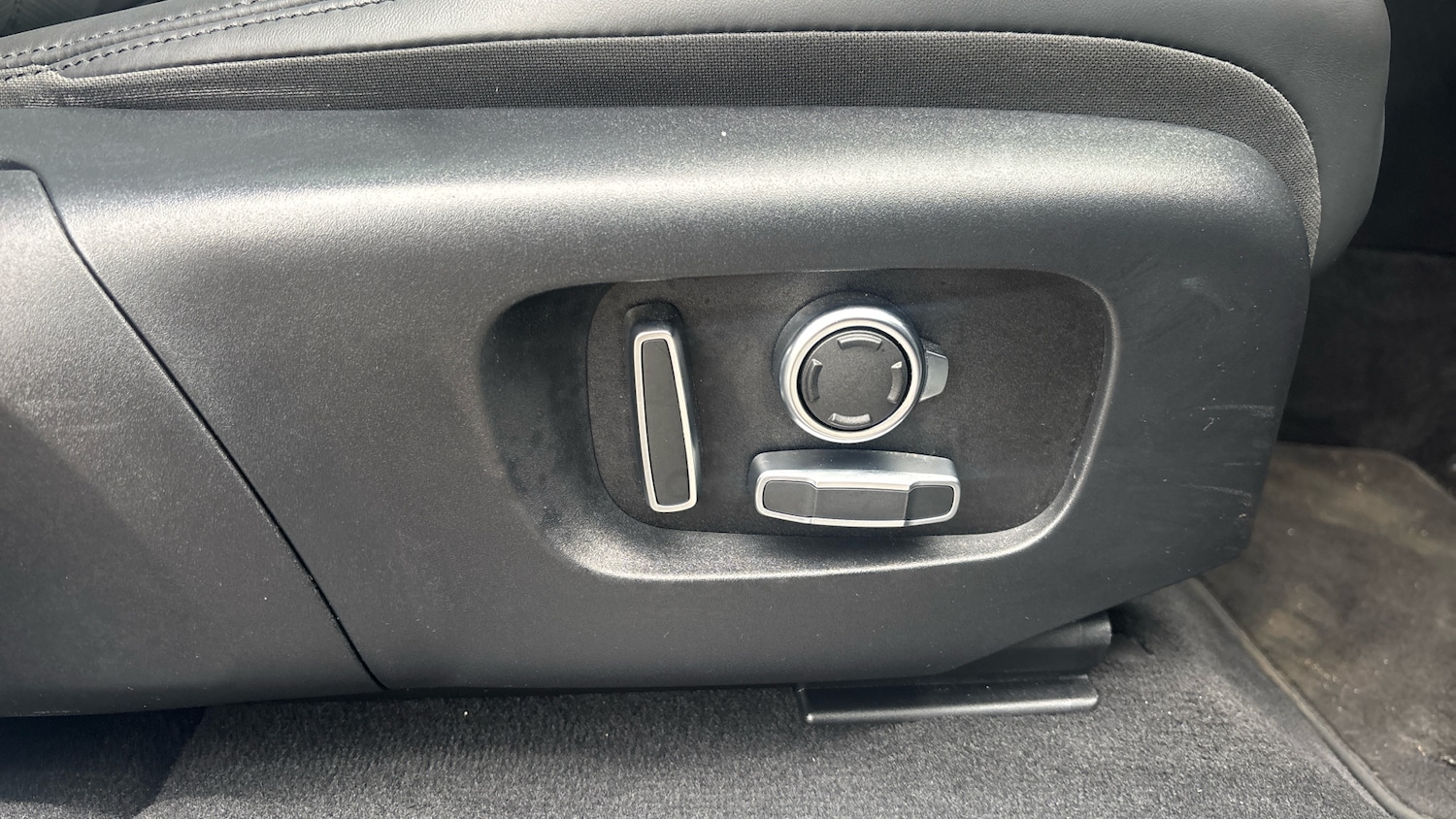 Used Land Rover Range Rover Evoque 2024 for sale - 77678596: Photo 28