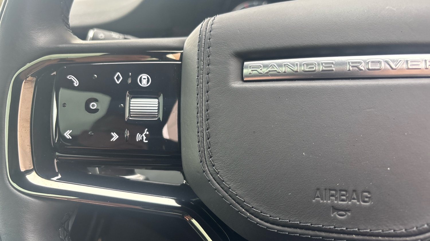 Used Land Rover Range Rover Evoque 2024 for sale - 77678596: Photo 49