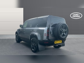 Used Land Rover Defender 2023 for sale - 75894417: Photo