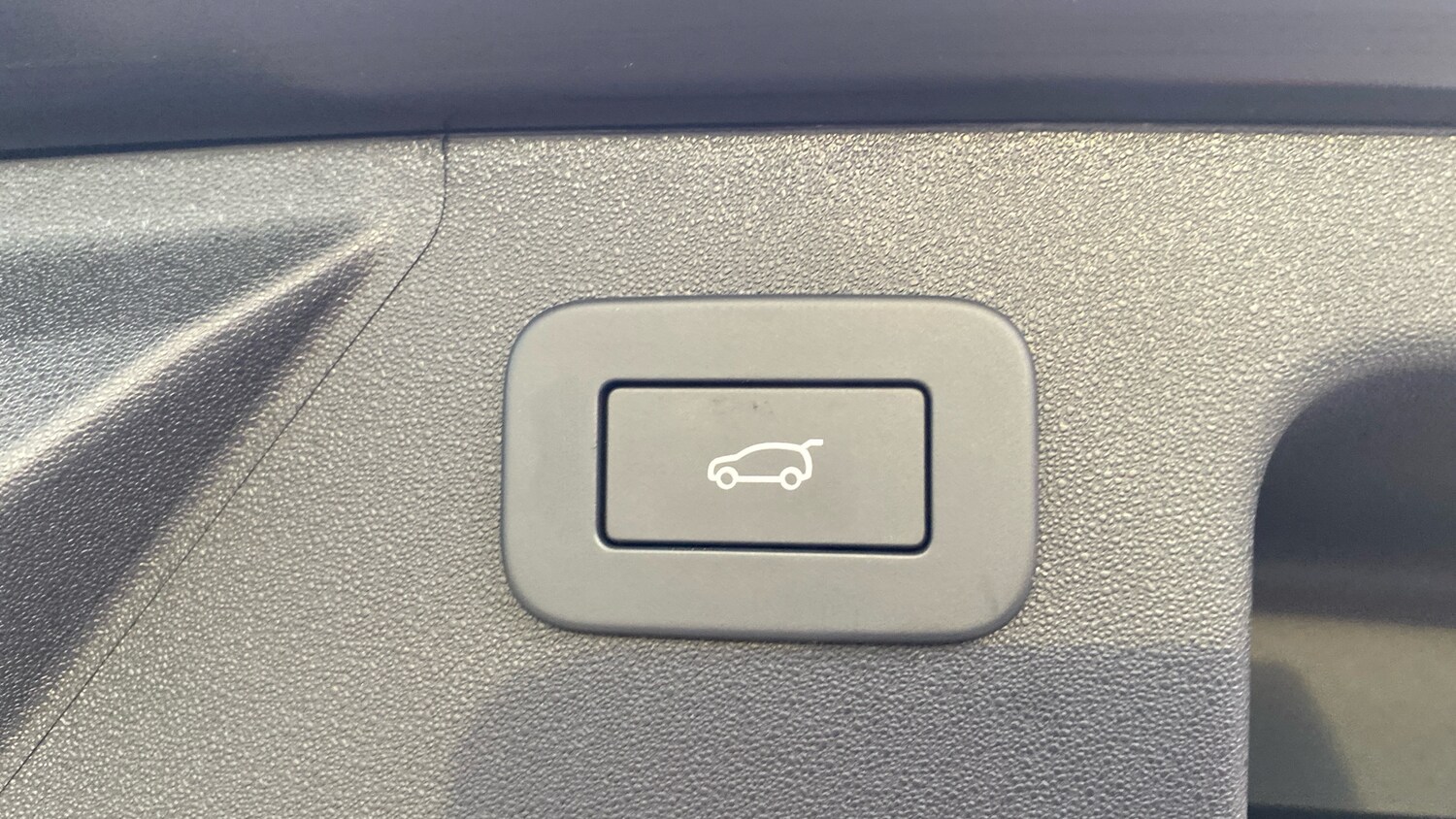 Used Land Rover Discovery Sport 2025 for sale - 76734925: Photo 28