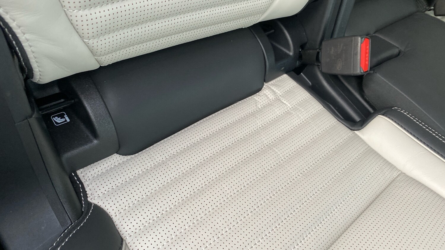 Used Land Rover Discovery Sport 2025 for sale - 76734925: Photo 35