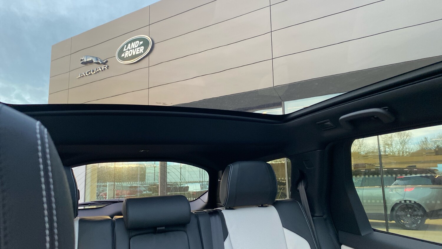 Used Land Rover Discovery Sport 2025 for sale - 76734925: Photo 52