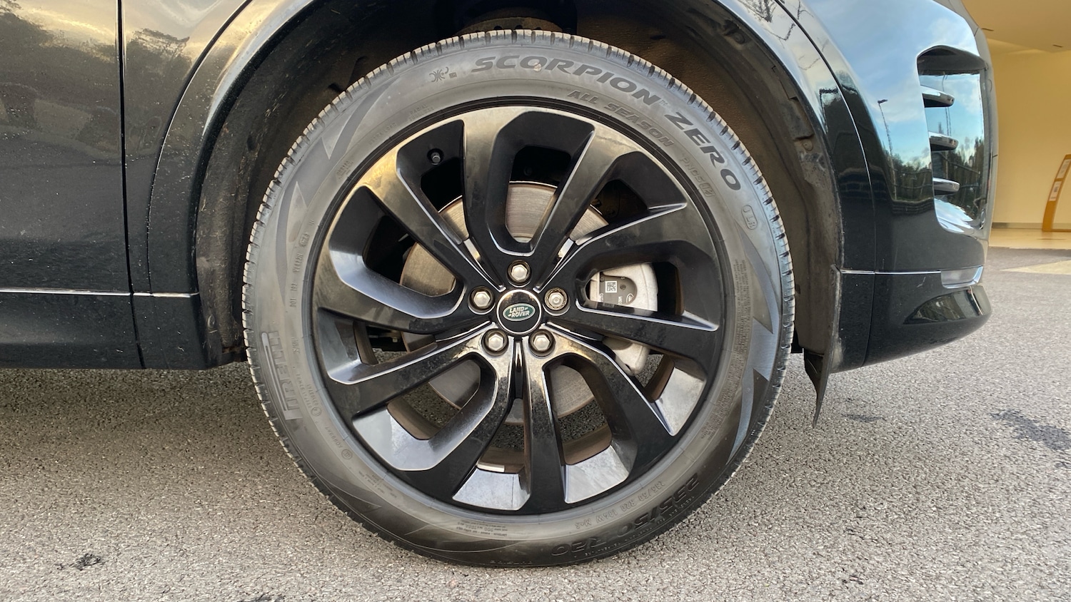 Used Land Rover Discovery Sport 2025 for sale - 76734925: Photo 8