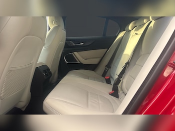 Used Jaguar XE 2023 for sale - 77220715: Photo